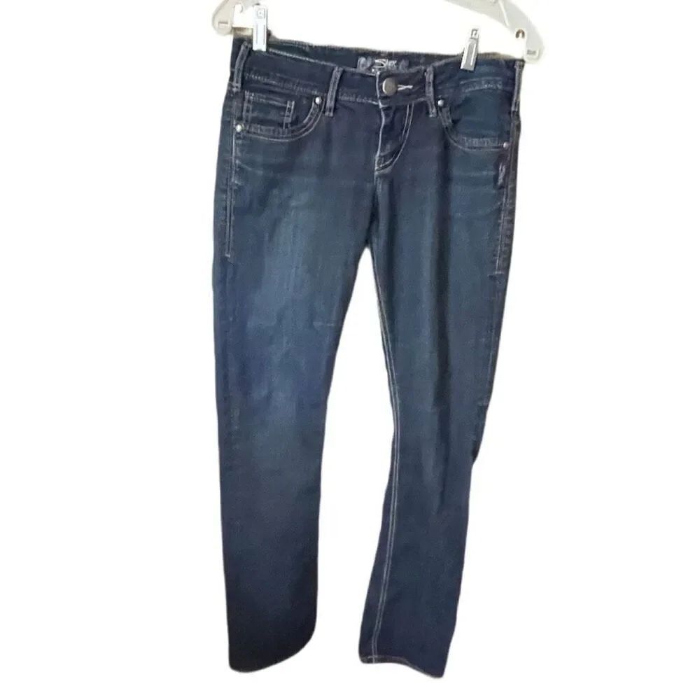 Silver Jeans Berkeley 26/32 low rise straight leg